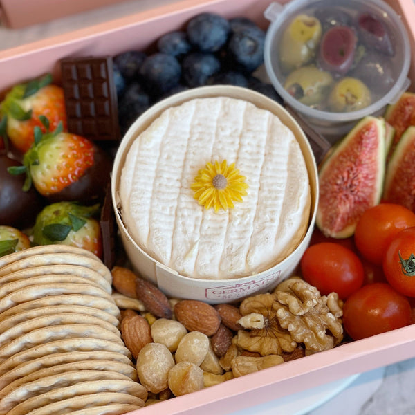 Grazing Fruits Cheese Platter Meat Free Easy Pleaser Gift Box Giftr