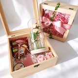 For Her Gift Set: Romantic (Islandwide Delivery)