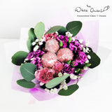 Cupcakes & Cake Pop Bouquet Gift Set