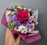 Classic Cake & Flower Bouquet Gift Set