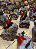 (Christmas 2023) Cookies & Cream Christmas Log