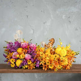 Table Decoration “Golden Spring Parade”