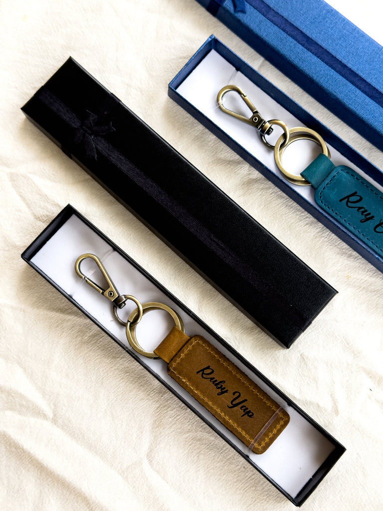 Elegance In Leather | Customizable Leather Keychain Gift Box (Islandwi ...