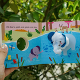 [BOOK SET] Daddy and Mommy and Me: Finger Puppet Book