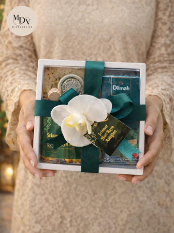 Raya Family Joy Gift Box - Hari Raya Hampers & Gifts 2026