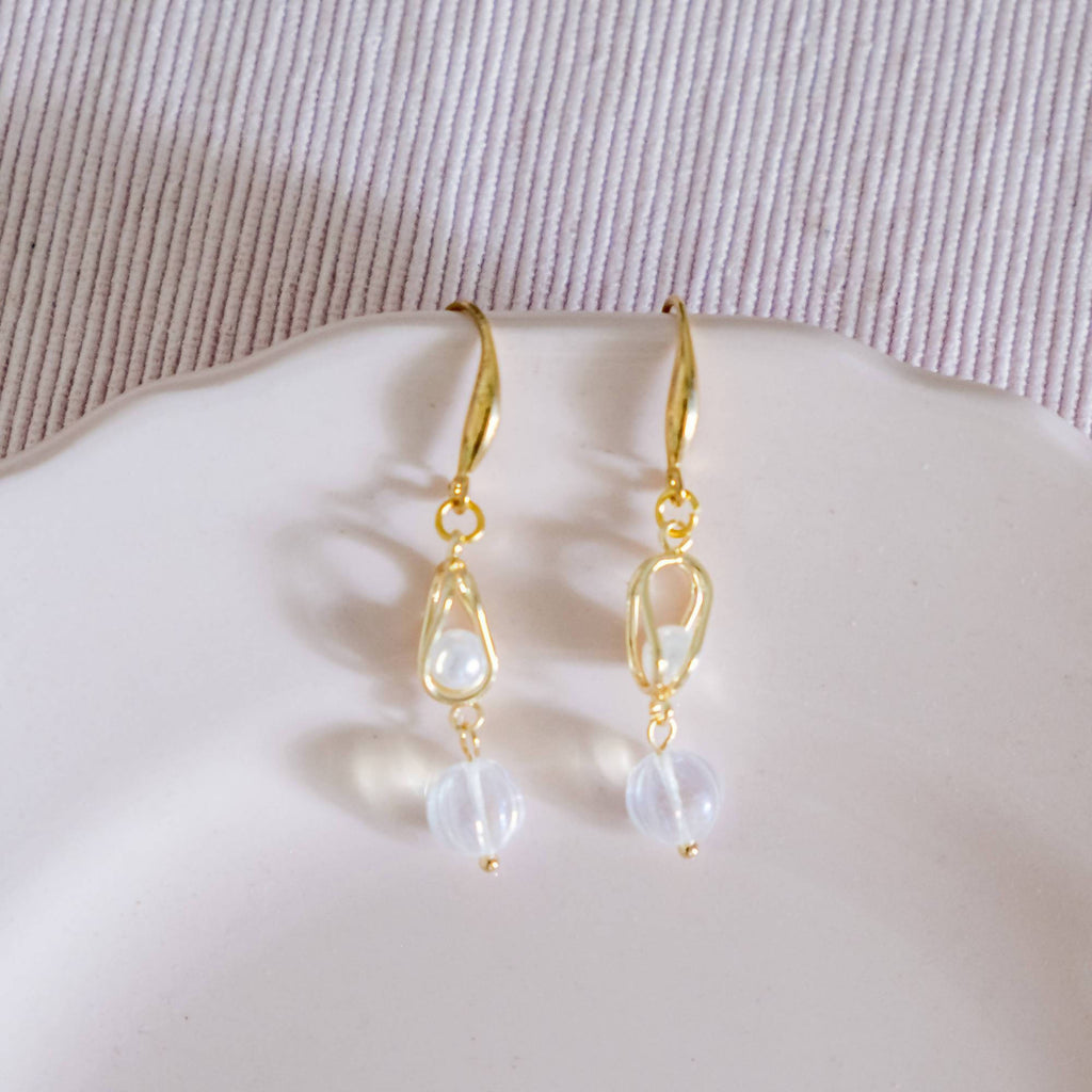 Dainty Series #7 Pearl White Handmade Gold Earring