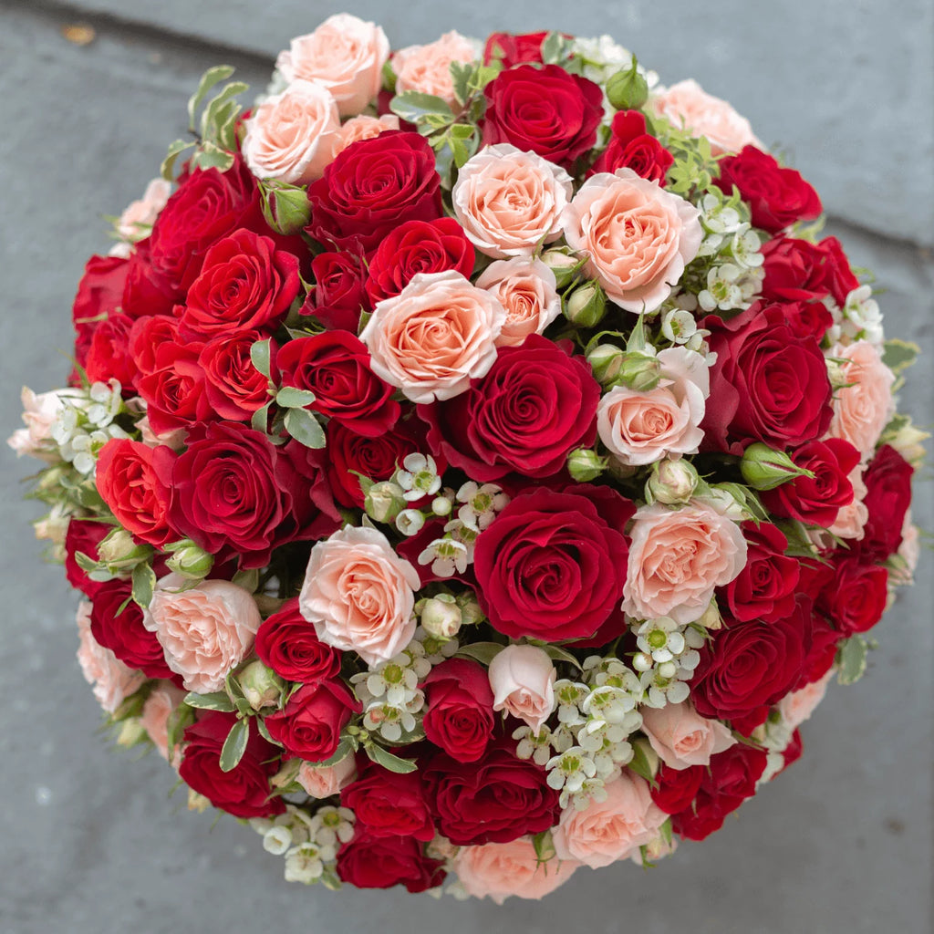 "Adelaide" Bloom Flower Box Giftr Singapore's Leading Online Gift Shop