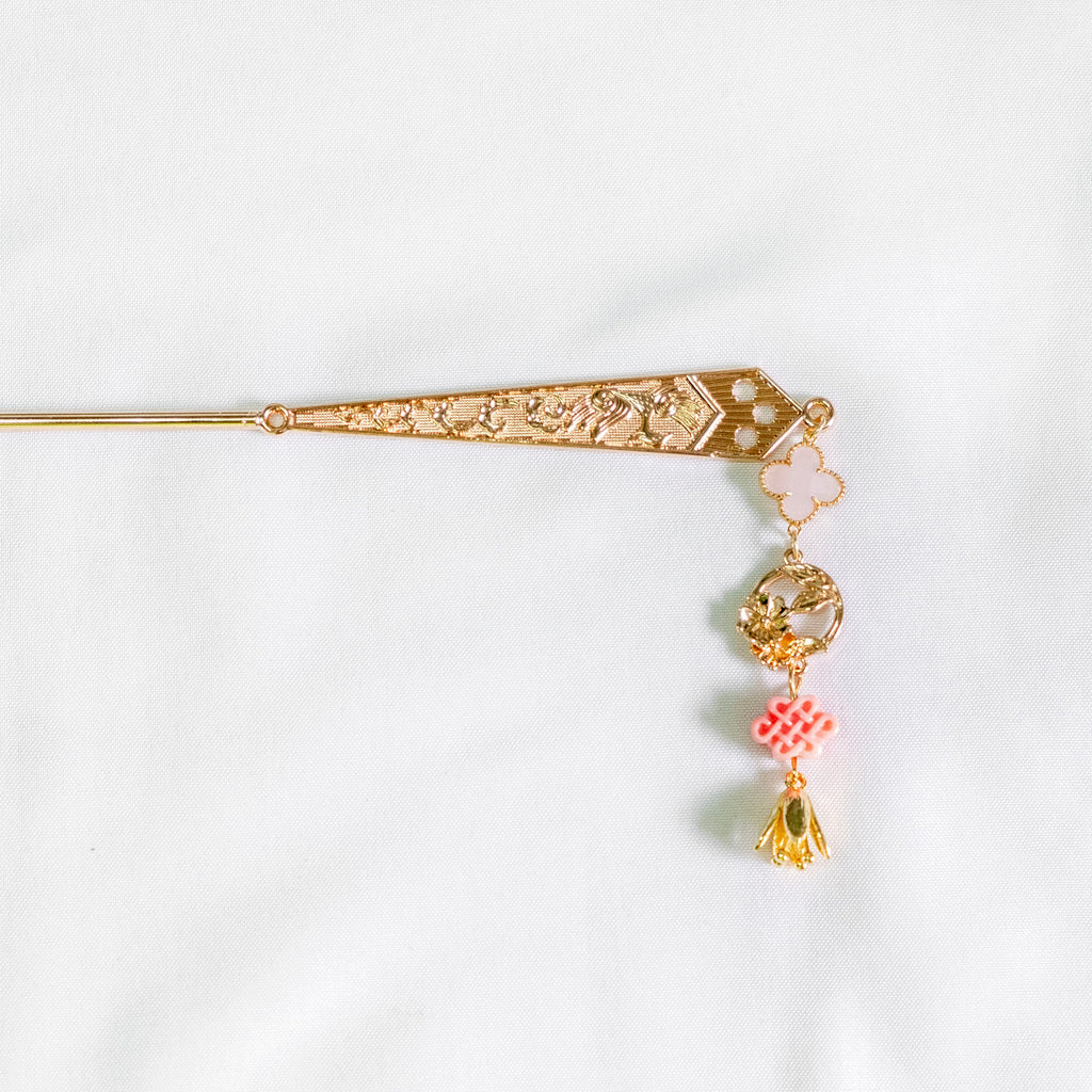 Oriental Clover Chinese Knot Flower Hair Pin