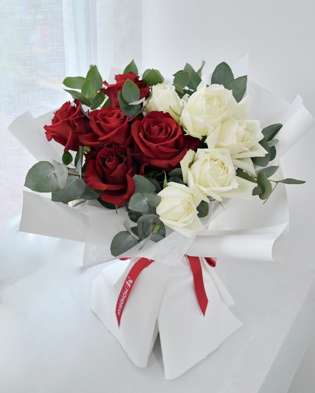 Red white clearance and pink roses