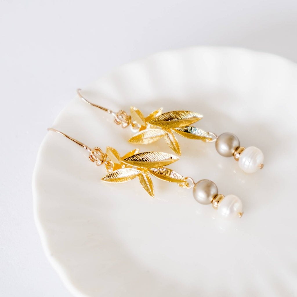 [Pure Gold Plated Series] Classy Pearl Leaf Earring