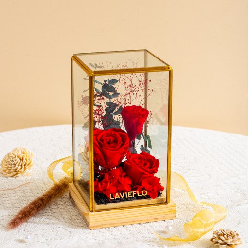 De Royale Preserved Flower in Glass Box