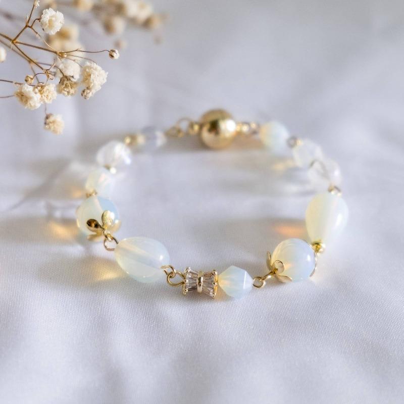 Opal Beauty Gold Handmade Bracelet