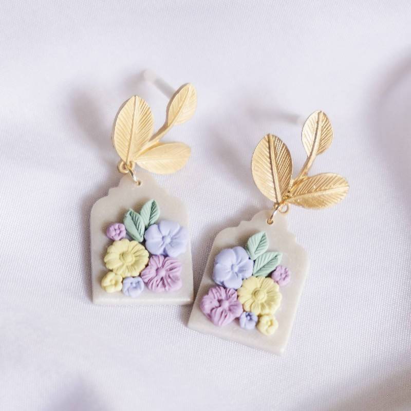 Pastel Pearlescent #16 Polymer Clay Gold Handmade Earring