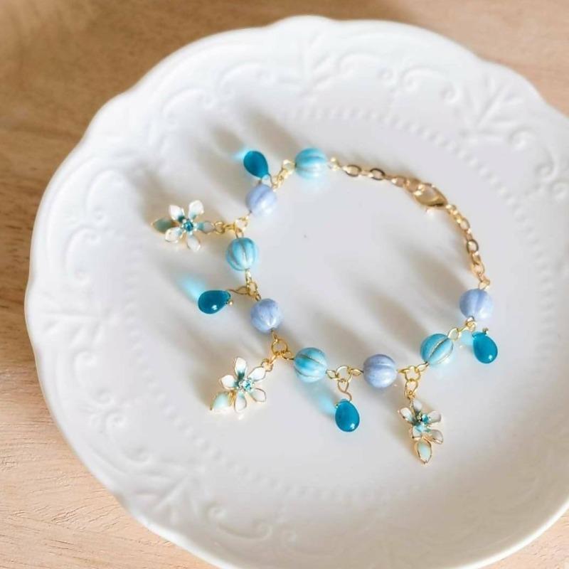 Blissful Flower Blue Handmade Gold Bracelet